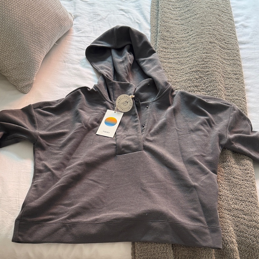 Vuori Gray Hooded Sweatshirt